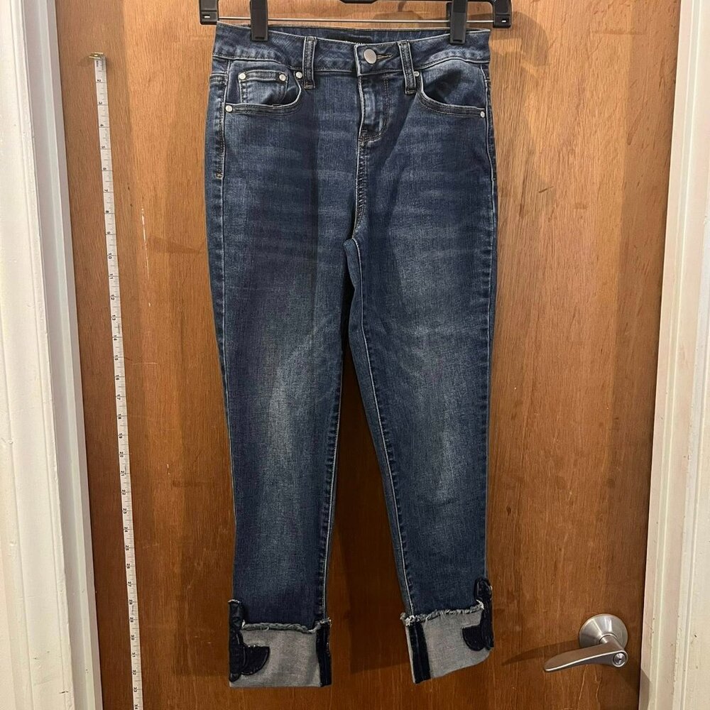 ❤️‍🔥🐻Waist 24 - Versona - Dark Blue Denim Capri Pants w/Cute Cuffs - W24"xL23"